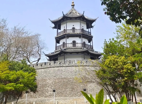 潜龙勿用